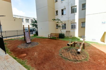 Apartamento para alugar com 41m², 2 quartos e sem vaga Apartamento para alugar com 41m², 2 quartos e sem vagaÁrea comum - Playground