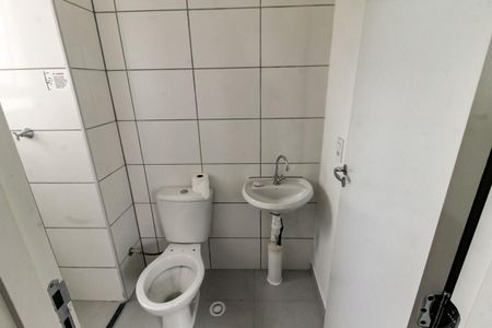 Apartamento para alugar com 41m², 2 quartos e sem vaga Apartamento para alugar com 41m², 2 quartos e sem vagaBanheiro