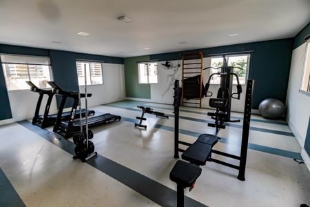 Apartamento para alugar com 41m², 2 quartos e sem vaga Apartamento para alugar com 41m², 2 quartos e sem vagaÁrea comum - Academia