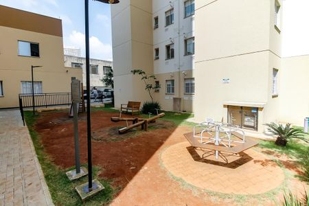 Apartamento para alugar com 41m², 2 quartos e sem vaga Apartamento para alugar com 41m², 2 quartos e sem vagaÁrea comum - Playground