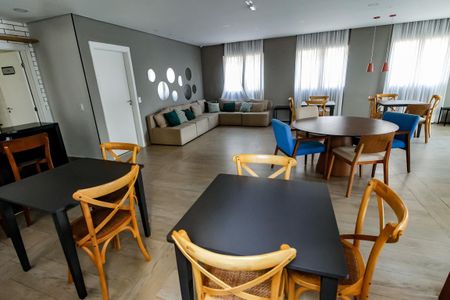 Apartamento para alugar com 41m², 2 quartos e sem vaga Apartamento para alugar com 41m², 2 quartos e sem vagaÁrea comum - Salão de festas
