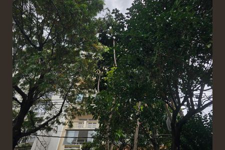 Apartamento para alugar com 100m², 3 quartos e 1 vaga Apartamento para alugar com 100m², 3 quartos e 1 vagaFachada