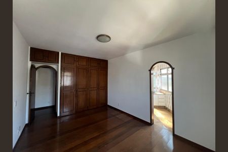Apartamento para alugar com 270m², 4 quartos e 2 vagasSuíte 2