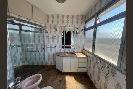 Apartamento para alugar com 270m², 4 quartos e 2 vagasBanheiro da Suíte 1