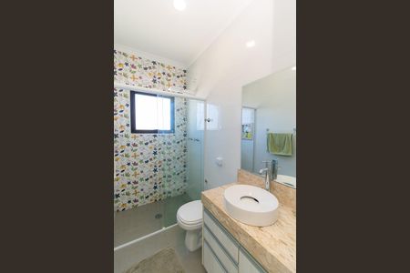 Casa à venda com 125m², 3 quartos e 2 vagasBanheiro 1