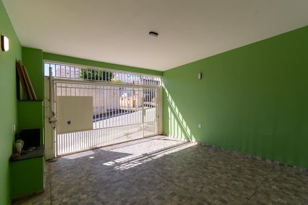 Casa à venda com 125m², 3 quartos e 2 vagasGaragem
