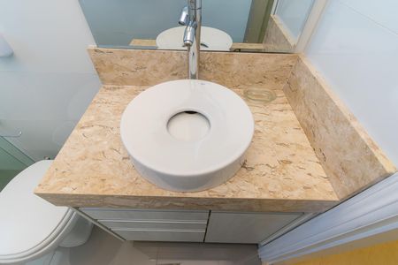 Casa à venda com 125m², 3 quartos e 2 vagasBanheiro 1