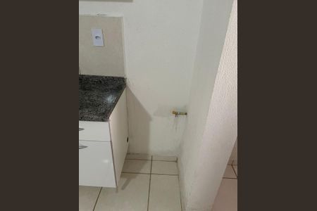 Cozinha de apartamento para alugar com 2 quartos, 55m² em Loteamento Jardim das Estâncias, Sumaré