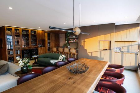 Apartamento à venda com 110m², 1 quarto e 2 vagasSala