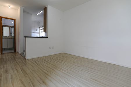 Sala de apartamento para alugar com 2 quartos, 49m² em Vila Natal, Mogi das Cruzes