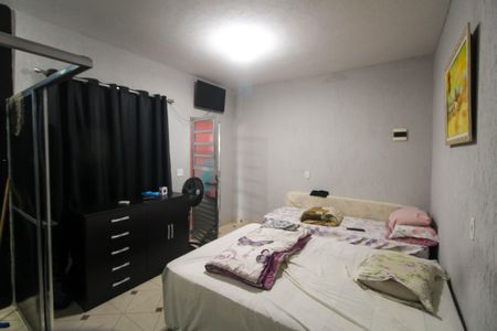 Casa à venda com 133m², 4 quartos e 2 vagasQuarto 3 - Suíte