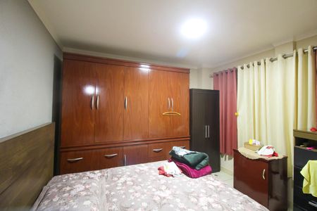 Casa à venda com 133m², 4 quartos e 2 vagasQuarto 2