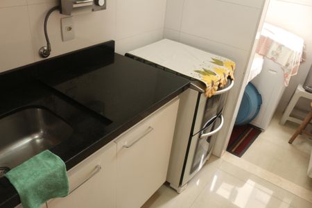 Apartamento à venda com 56m², 2 quartos e 1 vagaCozinha