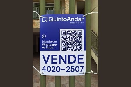 Casa à venda com 240m², 3 quartos e 6 vagas Casa à venda com 240m², 3 quartos e 6 vagasPlaca do Quinto Andar GHWC299