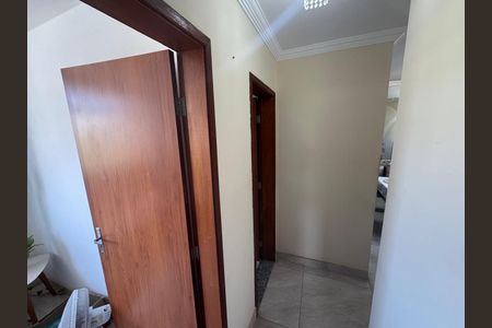 Apartamento à venda com 51m², 2 quartos e 1 vaga Apartamento à venda com 51m², 2 quartos e 1 vagaCorredor