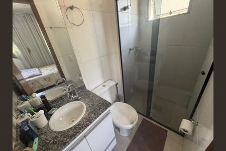 Apartamento à venda com 51m², 2 quartos e 1 vaga Apartamento à venda com 51m², 2 quartos e 1 vagaBanheiro 2