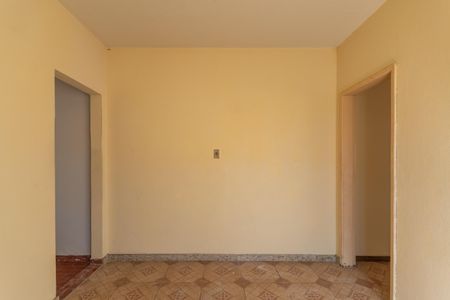 Sala de casa para alugar com 1 quarto, 60m² em São Salvador, Belo Horizonte