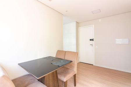 Sala de apartamento para alugar com 2 quartos, 41m² em Jardim Boa Vista (zona Oeste), Osasco