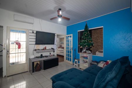 Sala de casa à venda com 3 quartos, 150m² em Cascata, Porto Alegre