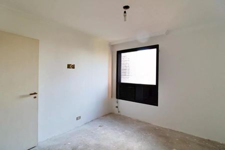 Apartamento à venda com 251m², 4 quartos e 4 vagas Apartamento à venda com 251m², 4 quartos e 4 vagasFoto 16