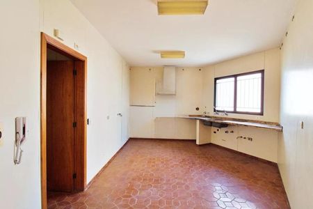 Apartamento à venda com 251m², 4 quartos e 4 vagas Apartamento à venda com 251m², 4 quartos e 4 vagasFoto 11