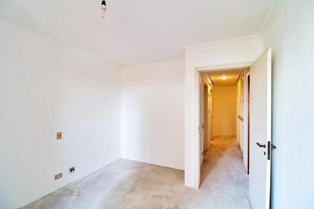 Apartamento à venda com 251m², 4 quartos e 4 vagas Apartamento à venda com 251m², 4 quartos e 4 vagasFoto 15