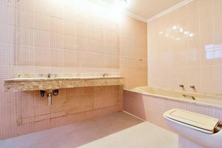 Apartamento à venda com 251m², 4 quartos e 4 vagas Apartamento à venda com 251m², 4 quartos e 4 vagasFoto 24