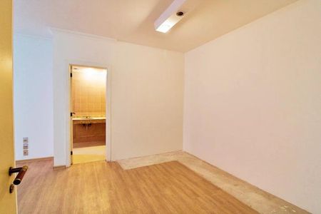 Apartamento à venda com 251m², 4 quartos e 4 vagas Apartamento à venda com 251m², 4 quartos e 4 vagasFoto 17