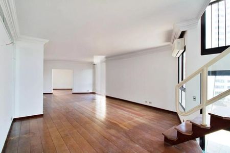 Apartamento à venda com 251m², 4 quartos e 4 vagas Apartamento à venda com 251m², 4 quartos e 4 vagasFoto 03