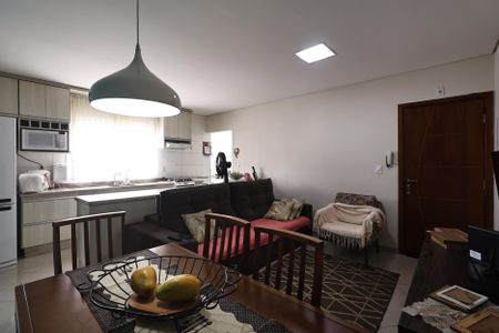 Apartamento à venda com 144m², 2 quartos e 2 vagas Apartamento à venda com 144m², 2 quartos e 2 vagasSala