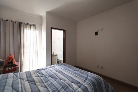 Apartamento à venda com 144m², 2 quartos e 2 vagas Apartamento à venda com 144m², 2 quartos e 2 vagasSuite