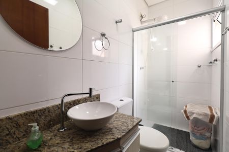 Apartamento à venda com 144m², 2 quartos e 2 vagas Apartamento à venda com 144m², 2 quartos e 2 vagasBanheiro