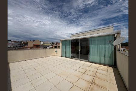 Apartamento à venda com 144m², 2 quartos e 2 vagas Apartamento à venda com 144m², 2 quartos e 2 vagasCobertura