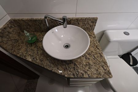 Apartamento à venda com 144m², 2 quartos e 2 vagas Apartamento à venda com 144m², 2 quartos e 2 vagasBanheiro