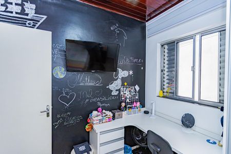 Casa à venda com 150m², 5 quartos e 2 vagasQuarto 3