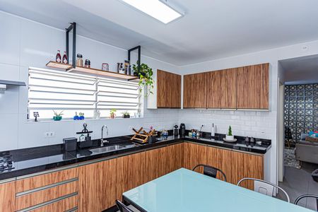 Casa à venda com 150m², 5 quartos e 2 vagasCozinha