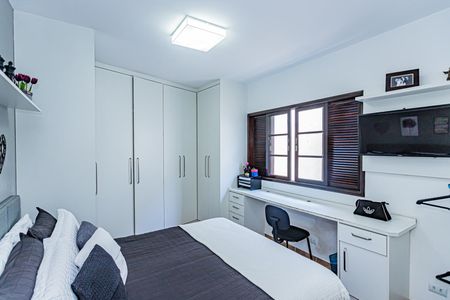 Casa à venda com 150m², 5 quartos e 2 vagasQuarto 1