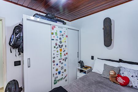 Casa à venda com 150m², 5 quartos e 2 vagasQuarto 4