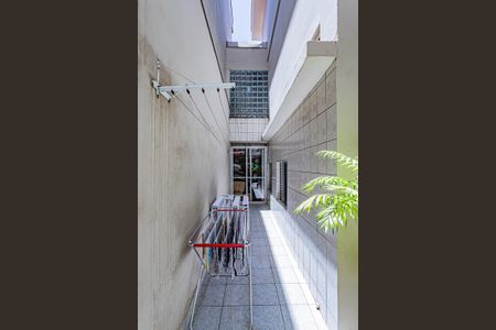 Casa à venda com 150m², 5 quartos e 2 vagasQuintal