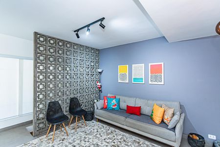 Casa à venda com 150m², 5 quartos e 2 vagasSala