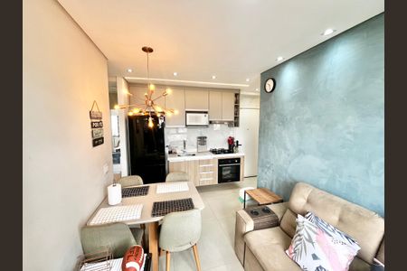 Apartamento à venda com 37m², 2 quartos e 1 vagaSala/Cozinha