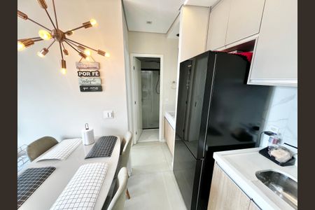 Apartamento à venda com 37m², 2 quartos e 1 vagaSala/Cozinha
