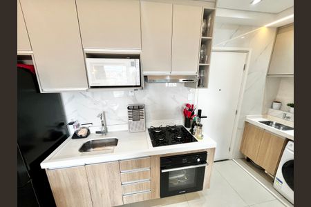 Apartamento à venda com 37m², 2 quartos e 1 vagaSala/Cozinha