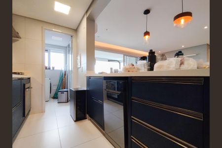 Apartamento à venda com 79m², 2 quartos e 2 vagasSala/Cozinha