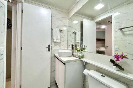 Banheiro da Suíte de apartamento para alugar com 1 quarto, 28m² em Jardim Oriental, São Paulo