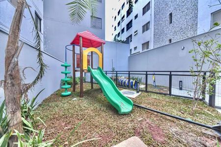 Apartamento para alugar com 28m², 1 quarto e sem vaga Apartamento para alugar com 28m², 1 quarto e sem vagaÁrea comum - Playground