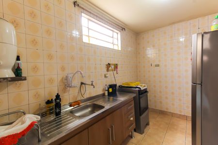 Casa à venda com 128m², 3 quartos e 1 vaga Casa à venda com 128m², 3 quartos e 1 vagaCozinha