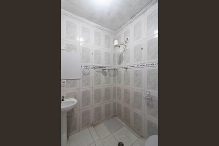 Casa para alugar com 120m², 2 quartos e 1 vagaBanheiro 