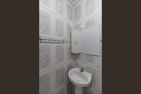 Casa para alugar com 120m², 2 quartos e 1 vagaBanheiro 