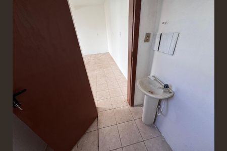 Banheiro de kitnet/studio para alugar com 1 quarto, 40m² em Rio dos Sinos, São Leopoldo